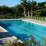 Studio Renove Avec Vue Magique